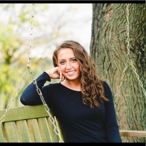 Meet your Posher, Haley